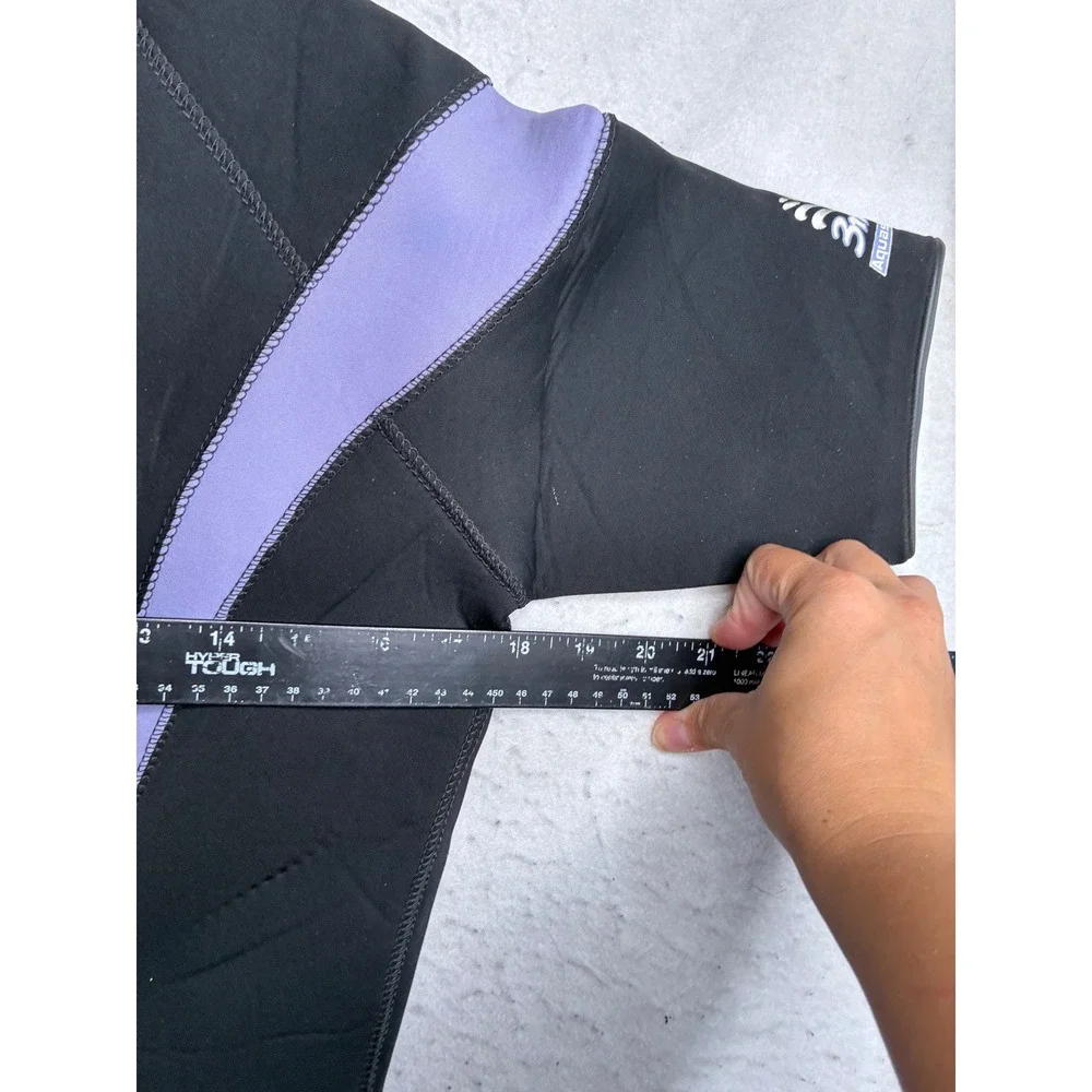 Henderson Aquatics 3mm Aquasilk Shorty Wetsuit Black Purple Womens Size 10